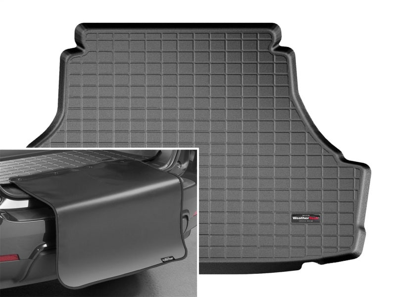 WeatherTech 06-12 Toyota Avalon Cargo Liner w/ Bumper Protector - Black