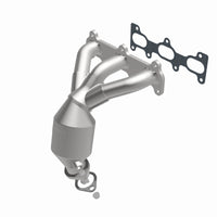 MagnaFlow Direct Fit Catalytic Converter 02-06 Hyundai Sonata 2.7L