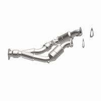 MagnaFlow Direct Fit Catalytic Converter 04-06 VW Touareg 3.2L
