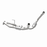 MagnaFlow Direct Fit Catalytic Converter 05-06 Jeep Grand Cherokee 3.7L Y-Pipe Assembly