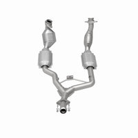 MagnaFlow Direct Fit Catalytic Converter 96-98 Ford Mustang 3.8L