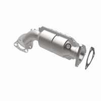 MagnaFlow Direct Fit Catalytic Converter Audi 97-05 A4/A4 Quattro / Volkswagen 00-05 Passat 1.8L
