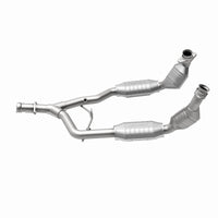 MagnaFlow Direct Fit Catalytic Converter 96-98 Ford Mustang 3.8L