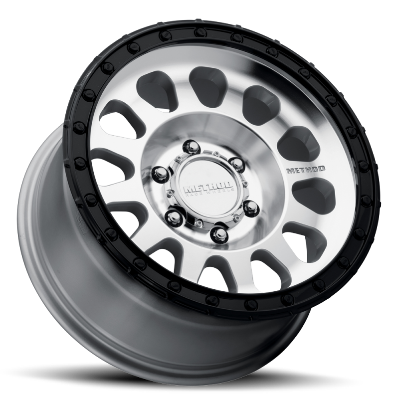 Method MR315 17x9 -12mm Offset 5x5 71.5mm CB Machined Wheel - Gloss Black Lip