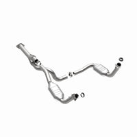 MagnaFlow Direct Fit Catalytic Converter 2002 Chevy E 1500 Van 4.3L