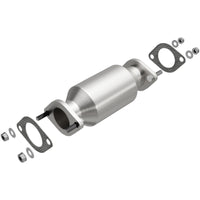 MagnaFlow Direct Fit Catalytic Converter 09-10 Hyundai Genesis 4.6L