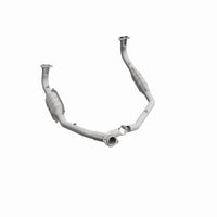 MagnaFlow DF Cat. Conv 97 Land Rover Defender 90 4.0L Y-Pipe Assy / 96-99 Discovery 4.0L Y-Pipe Assy