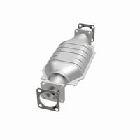 MagnaFlow California Direct Fit Catalytic Conv 75-82 Chevrolet LUV 1.8L / 86-91 Isuzu Trooper 2.3L