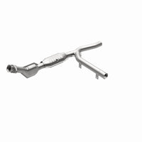MagnaFlow Direct Fit Catalytic Converter Ford 02-04 F-150 4.2L