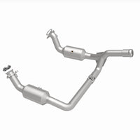 MagnaFlow 19-20 GMC Sierra 1500 Single Underbody 4.3L/5.3L Direct Fit Catalytic Converter