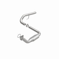 MagnaFlow Direct Fit Catalytic Converter 02-05 Escalade 6.0L Driver Side