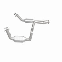 MagnaFlow DF Cat. Conv 02-06 Cadillac Truck. 8 5.3L Dual Conv. Y-Pipe Assy 2wd/Chevy Truck 99-07