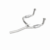 MagnaFlow Direct Fit Catalytic Converter 07-11 Dodge Nitro 4.0L