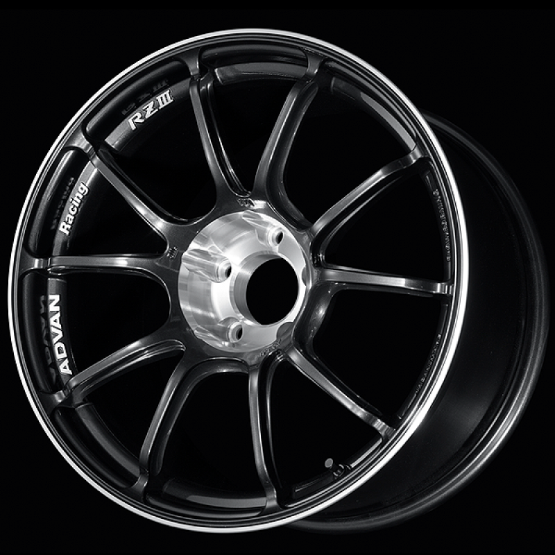 Advan RZIII 18x10.5 / +15 Offset / 5x114.3 BC / 73mm Bore / Black Gun Metallic & Diamond Cut