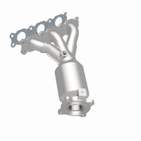MagnaFlow Direct Fit Catalytic Converter 08-12 Land Rover LR2 3.2L