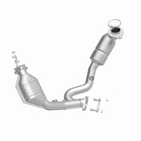 MagnaFlow Direct Fit Catalytic Converter 00-03 Ford Taurus 3.0 Front