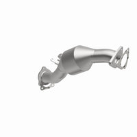 MagnaFlow Direct Fit Catalytic Converter 11-15 Audi Q7 V6 3.0L - 2.5in Pipe Dia 24.5in L