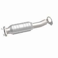 MagnaFlow Direct Fit Catalytic Converter 04 Toyota Sienna 3.3L