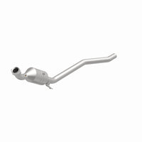 MagnaFlow Direct Fit Catalytic Converter 2006-2011 R350 3.5 L Underbody