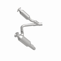MagnaFlow Direct Fit Catalytic Converter California Grade 07-08 Dodge Durango 3.7L