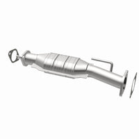 MagnaFlow Direct Fit Catalytic Converter 09-11 GMC Acadia 3.6L