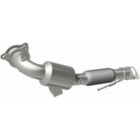 MagnaFlow 2019 Ford Edge L4 OEM Underbody Single Direct Fit Converter