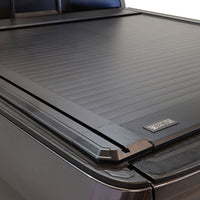 Westin 16-23 Toyota Tacoma 5ft 5in Bed Manual Retractable Tonneau Cover - Black
