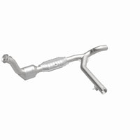 MagnaFlow Direct Fit Catalytic Converter 99-00 Ford Exped 4.6L