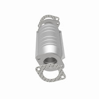 MagnaFlow Direct Fit Catalytic Converter 96-98 Nissan Altima 2.4L