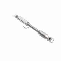 MagnaFlow Direct Fit Catalytic Conv 11-14 Sonata 2.4L Underbody (OEM Grade Federal / EPA Compliant)