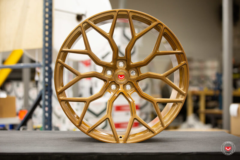 Vossen S17-01 23x10.5 / 5x130 / ET21 - Brickell Bronze Wheel - (Urus - Front)