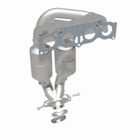 MagnaFlow Direct Fit Catalytic Converter 01-03 Toyota RAV4 2.0L