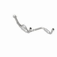 MagnaFlow Direct Fit Catalytic Converter 00 Chevy Express 1500 5.7L