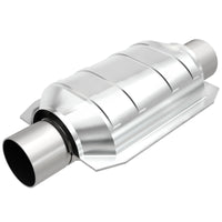 MagnaFlow Universal Catalytic Converter 2.5inch Inlet/Outlet Center/Center Oval (California OBDII)