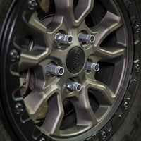 Mishimoto Steel Locking Lug Nuts M14x1.5 20pc Set Silver