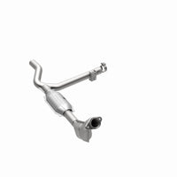 MagnaFlow Direct Fit Catalytic Converter 99-00 Ford F-150 4.2L 50S