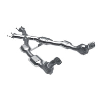 MagnaFlow Direct Fit Catalytic Converter 96-98 4.6L *California*