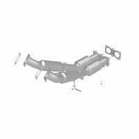 MagnaFlow Direct Fit Catalytic Converter 2008-2012 LR2 3.2 L Underbody