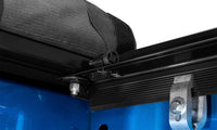 Lund 09-14 Ford F-150 (5.5ft. Bed) Genesis Elite Roll Up Tonneau Cover - Black