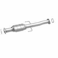 MagnaFlow Direct Fit Catalytic Converter 02-04 Toyota Tacoma 2.7L Rear