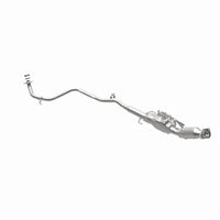 MagnaFlow Direct Fit Catalytic Converter 12-13 Toyota Prius C Base Underbody 1.5L