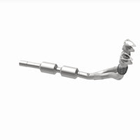 MagnaFlow Direct Fit Catalytic Converter 02-05 Golf 2.8L Underbody