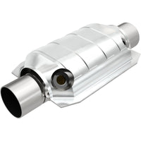 MagnaFlow Universal Catalytic Converter 2.5 W/Dual O2 Boss