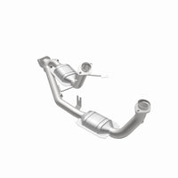 MagnaFlow Direct Fit Catalytic Converter 96-99 Ford Taurus3.0L 50S