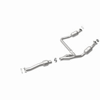 MagnaFlow Direct Fit Catalytic Converter 2011-2014 Express 1500 4.3L Underbody