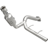 MagnaFlow Direct Fit Catalytic Converter 2009 f-150 V8 5.4 OEM Underbody