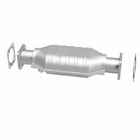 MagnaFlow California Direct Fit Catalytic Conv 75-82 Chevrolet LUV 1.8L / 86-91 Isuzu Trooper 2.3L