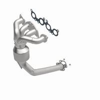 MagnaFlow Direct Fit Catalytic Converter 05-11 Volvo XC90 4.4L Front