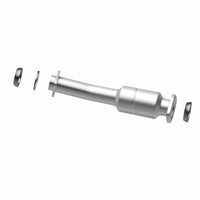 MagnaFlow Direct Fit Catalytic Converter 11-15 Sienna 3.5 Underbody