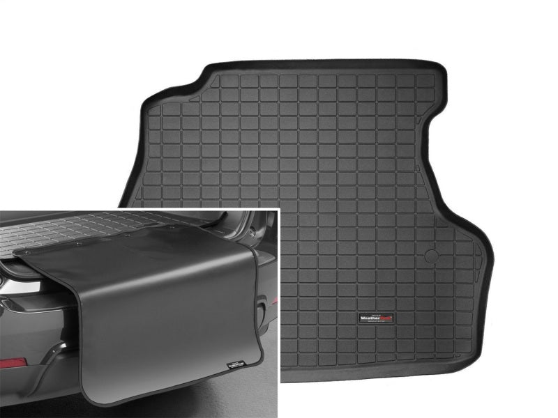 WeatherTech 06-11 Buick Lucerne Cargo Liner w/ Bumper Protector - Black